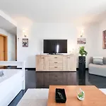 Rocha Tower Light Apartamento *