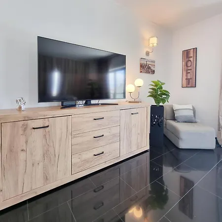 Apartment Rocha Tower Light