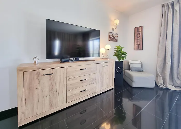 Rocha Tower Light Portimão