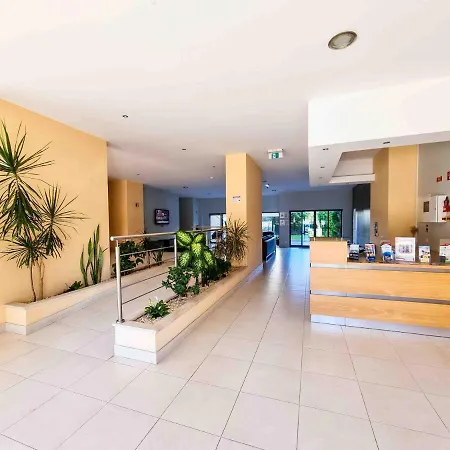 Rocha Tower Light Apartment