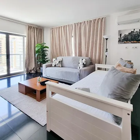 Apartment Rocha Tower Light