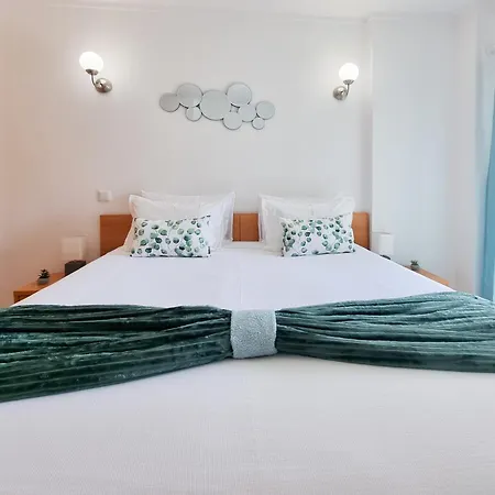Rocha Tower Light Apartman
