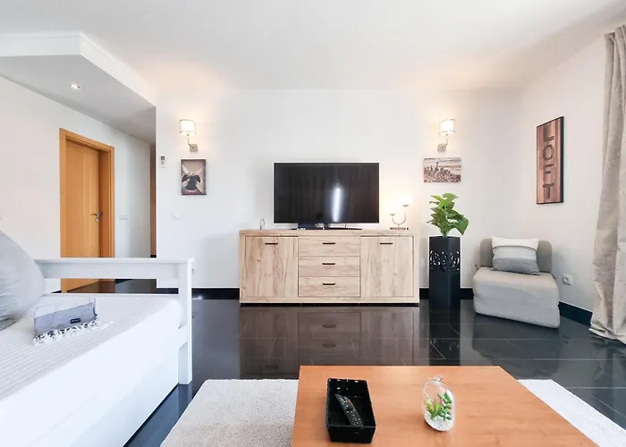 Rocha Tower Light Διαμέρισμα *