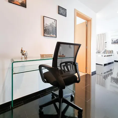 Rocha Tower Light * Портиман